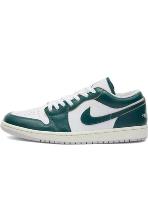 Jordan 1 Low SE in