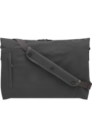 Mazi Untitled Terse Cross Body Bag in