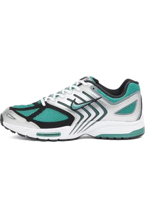 Nike Air Pegasus 2005 Sneaker in