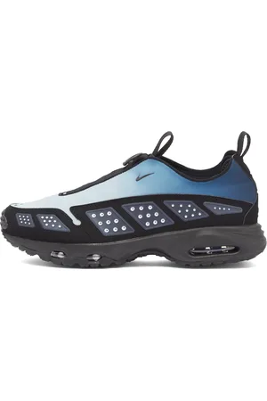 Nike Air Max Sndr Sneaker in