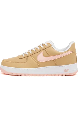 Nike Air Force 1 Retro Ll QS Sneaker in