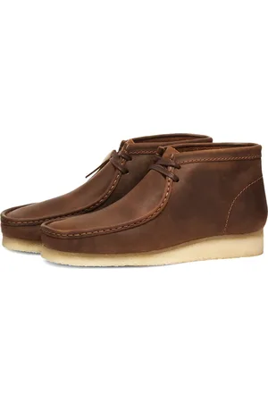 Clarks mens boots on sale clearance