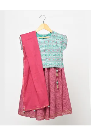 Buy Fabindia Chanderi Dupatta At Online Price at Rs.1799/Piece in surat  offer by Fabindia