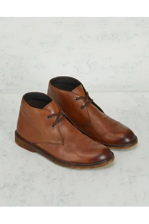 Soft leather hot sale chukka boots