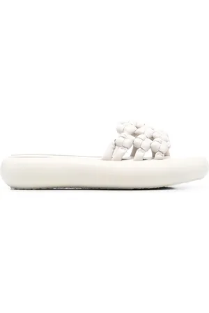 vic matiè Woven leather platform slides