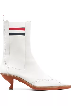 Thom Browne Women Chelsea Boots - Brogued wing-tip Chelsea boots