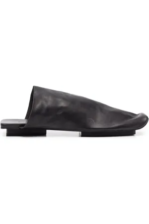 UMA WANG Square-toe flat mules