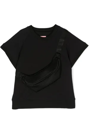 Wauw Capow by Bangbang Ray bag-attached T-shirt