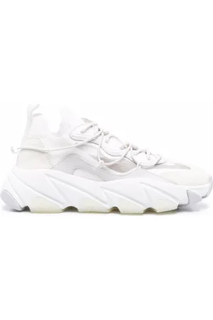 11 Dad Sneakers For Women – 11 Best Chunky SneakersHelloGiggles