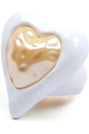 Julietta Heart-shaped resin ring