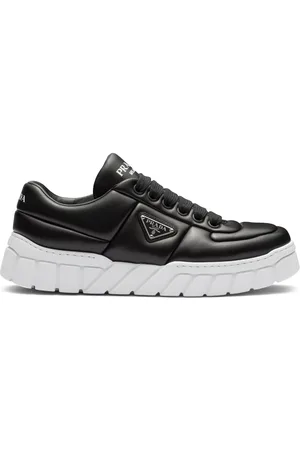 Shop PRADA Casual Style Unisex Plain Leather Low-Top Sneakers (1E621M) by  blueblue77 | BUYMA