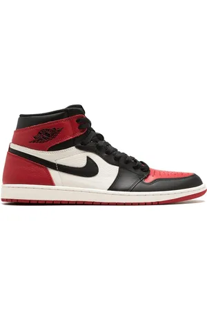 Jordan 1 Retro High "Bred Toe" sneakers