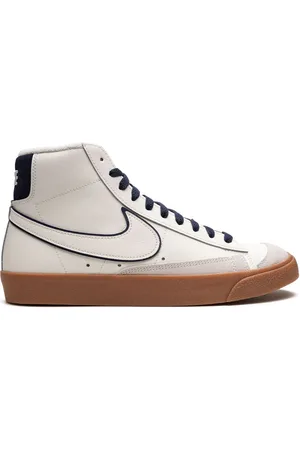 Nike Blazer Mid 