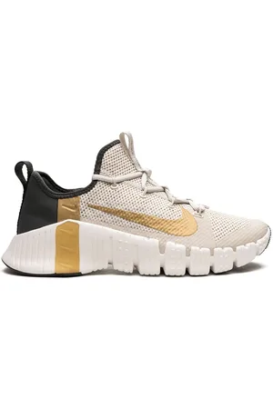 Nike Free Metcon 3 "Light Orewood Brown" sneakers