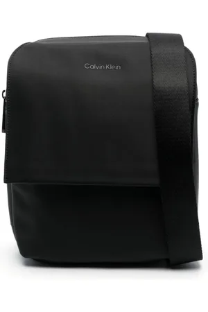 Calvin Klein Diagonal Flatpa Crossbody Bag - Farfetch