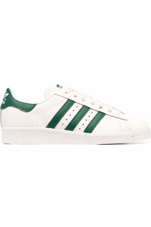 adidas Men Flat & Low Sneakers - Superstar 82 low-top sneakers