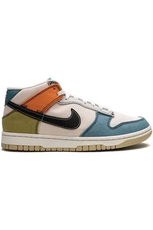 Nike dunk discount Mid online