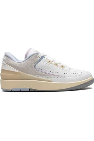 Jordan Air 2 Low "Look Up In The Air" sneakers