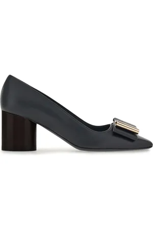 Salvatore Ferragamo 60mm Double-bow leather pumps