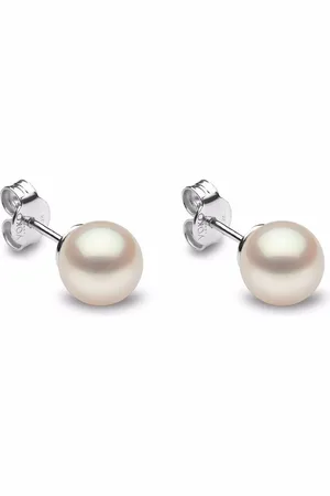 Yoko London 18kt white gold Classic 8mm Freshwater pearl stud earrings