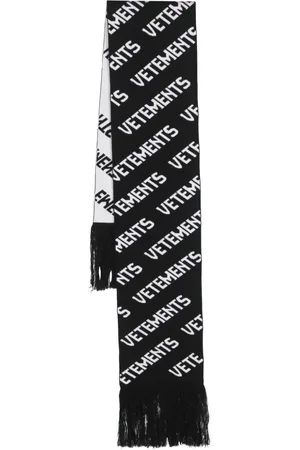VETEMENTS logo-print fringed scarf - Black