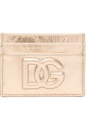 The latest collection of golden wallets for women