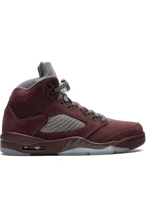 High ankle shoes jordan best sale