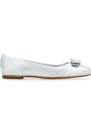Salvatore Ferragamo Vara Bow metallic-finish ballerinas