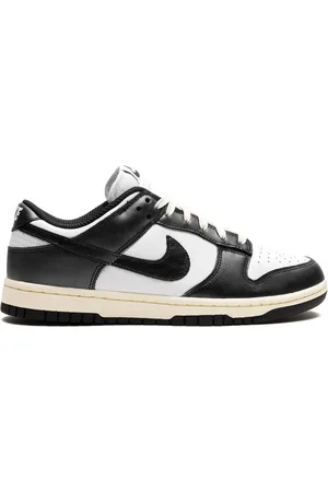 Nike Dunk Low Vintage "Panda" sneakers