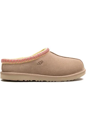 Ugg flip 2025 flops sale