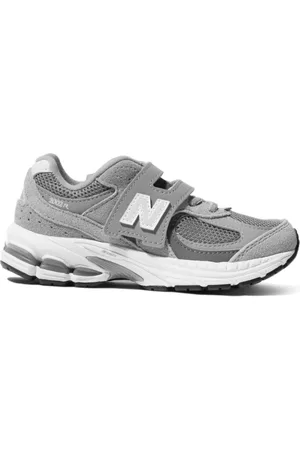 New Balance 2002 Hook & Loop panelled sneakers