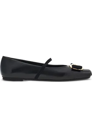 Salvatore Ferragamo New Vara flat ballerina shoes