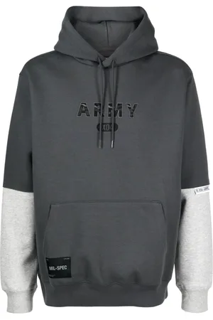 Izzue Patch-detail long-sleeve hoodie