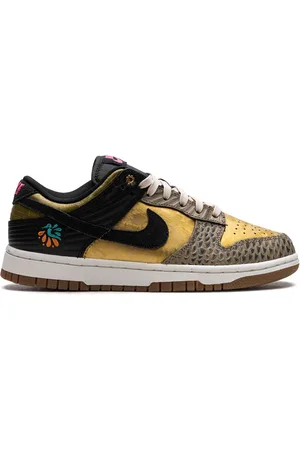 Nike Dunk Low "Dia De Los Muertos" sneakers