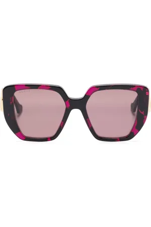Gucci Logo-plaque oversize sunglasses