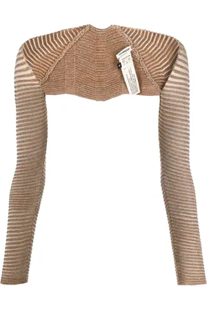 Isa Boulder Pupa ribbed sleeves