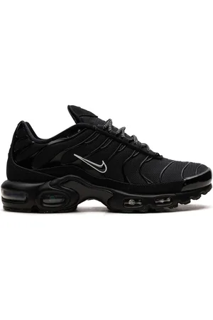 Air max plus online full black