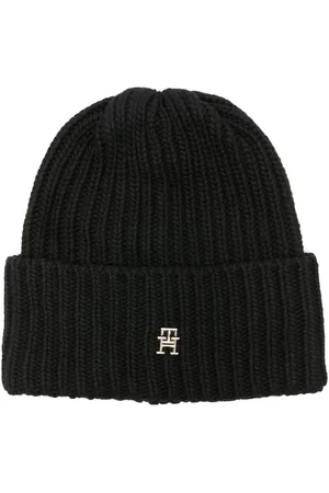 Tommy Hilfiger Limitless monogram-plaque beanie