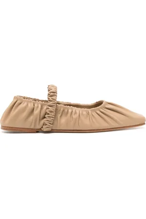Studio Amelia Zadie leather ballerina shoes