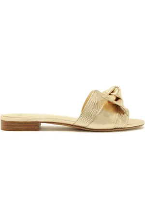 Clarita discount flat sandal