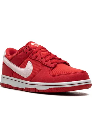 Nike Dunk Low "Valentine