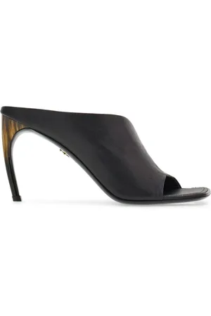 Salvatore Ferragamo Curved 85mm leather mules