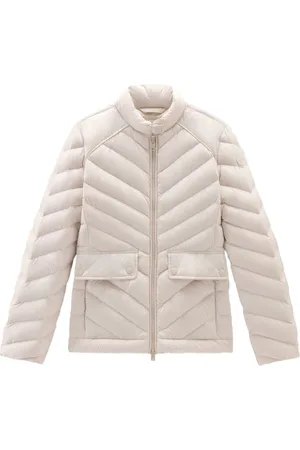 Woolrich Logo-appliqu?? chevron-quilted puffer jacket