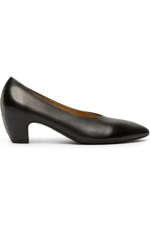 MARSÈLL Pointed-toe leather pumps