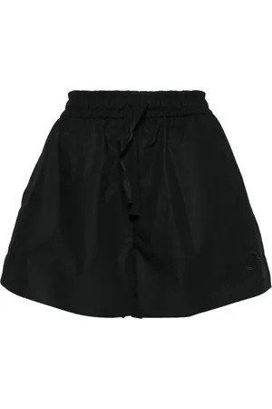 Moncler Logo-appliqu?? poplin shorts