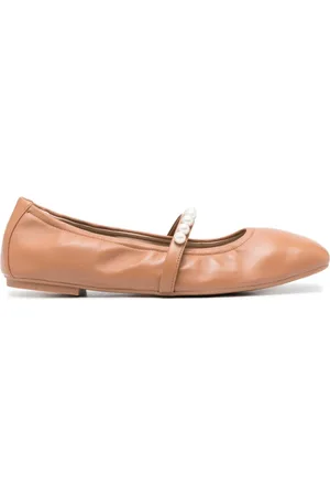 Stuart Weitzman Goldie ballerina shoes