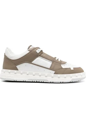 VALENTINO GARAVANI Rockstud lace-up sneakers