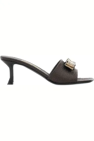 Salvatore Ferragamo 55mm Vara Bow-detail raffia mules