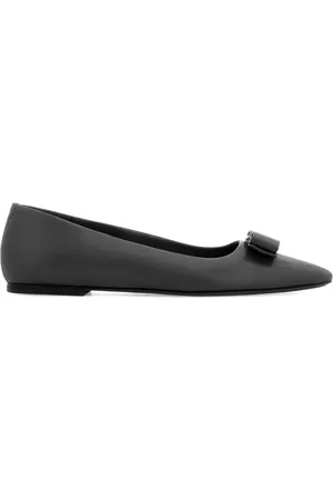 Salvatore Ferragamo Vara bow ballerina shoes