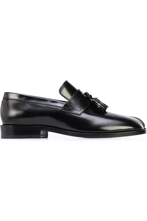Maison Margiela Tabi tassel-detail leather loafers